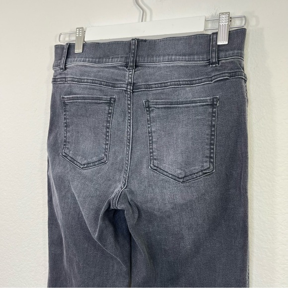 SPANX Straight Leg Jeans Black Pull-on Pant size‎ Small - Picture 4 of 10